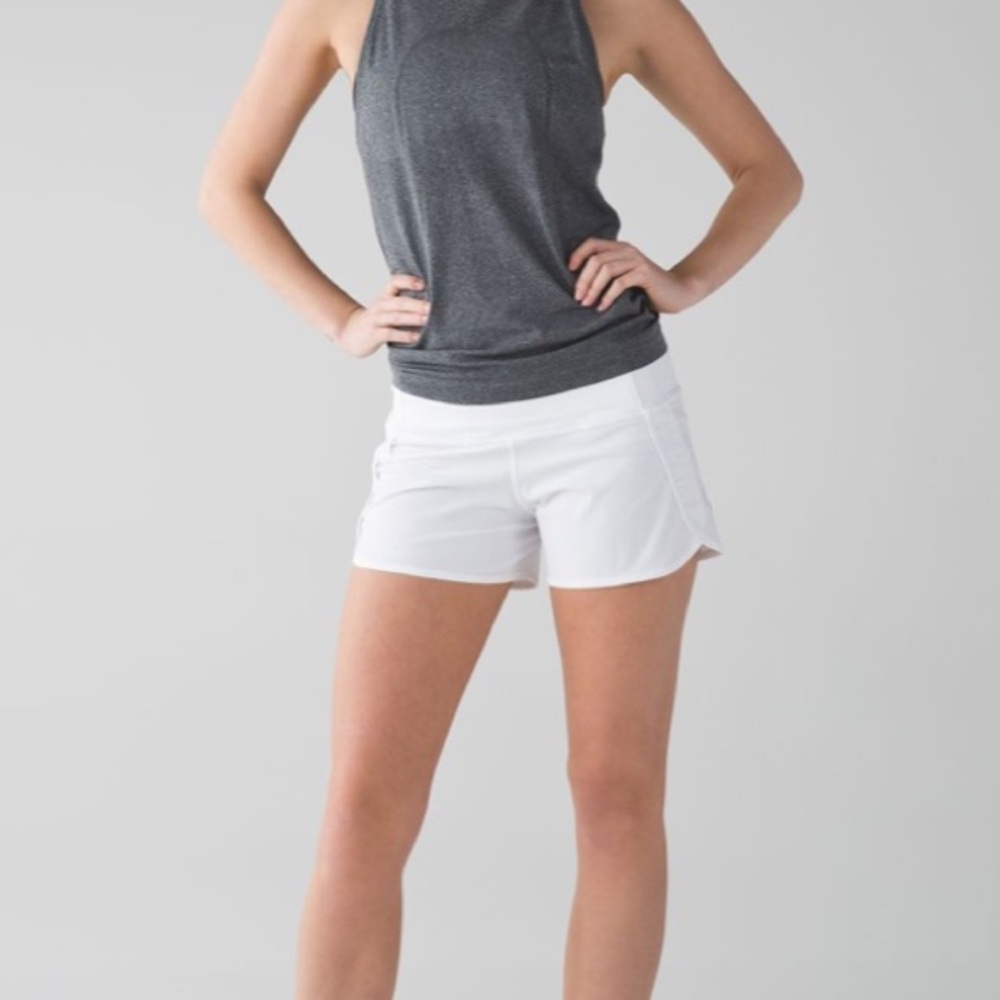 Lululemon Run Times 2- way shorts  4”